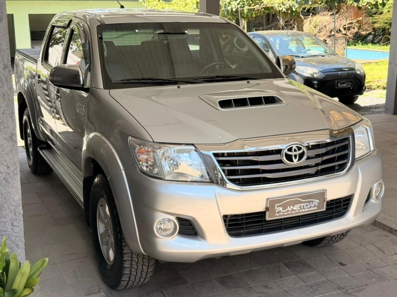 HILUX 3.0 SRV 4X4 CD 16V TURBO INTERCOOLER DIESEL 4P AUTOMÁTICO - 2013 - FARROUPILHA