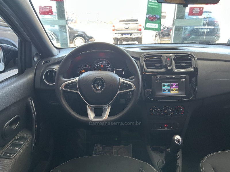 LOGAN 1.0 ZEN 12V FLEX 4P MANUAL - 2023 - TAQUARA