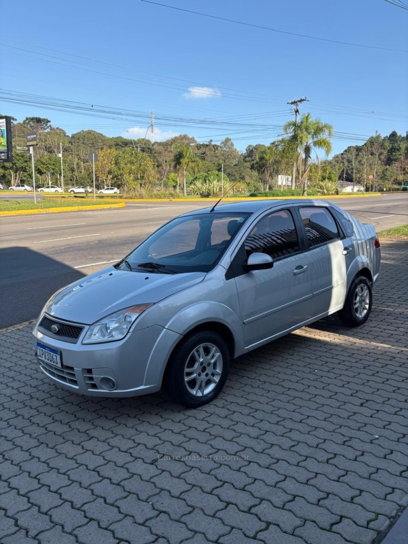 fiesta 1.6 mpi class sedan 8v flex 4p manual 2009 caxias do sul