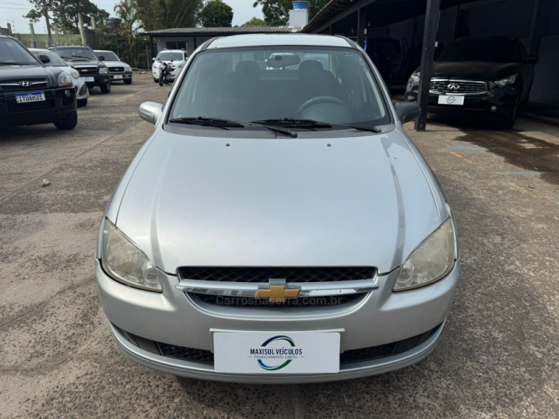 CLASSIC 1.0 MPFI LS 8V GASOLINA 4P MANUAL - 2014 - GRAVATAí