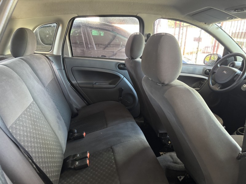 FIESTA 1.0 MPI 8V GASOLINA 4P MANUAL - 2006 - CAXIAS DO SUL