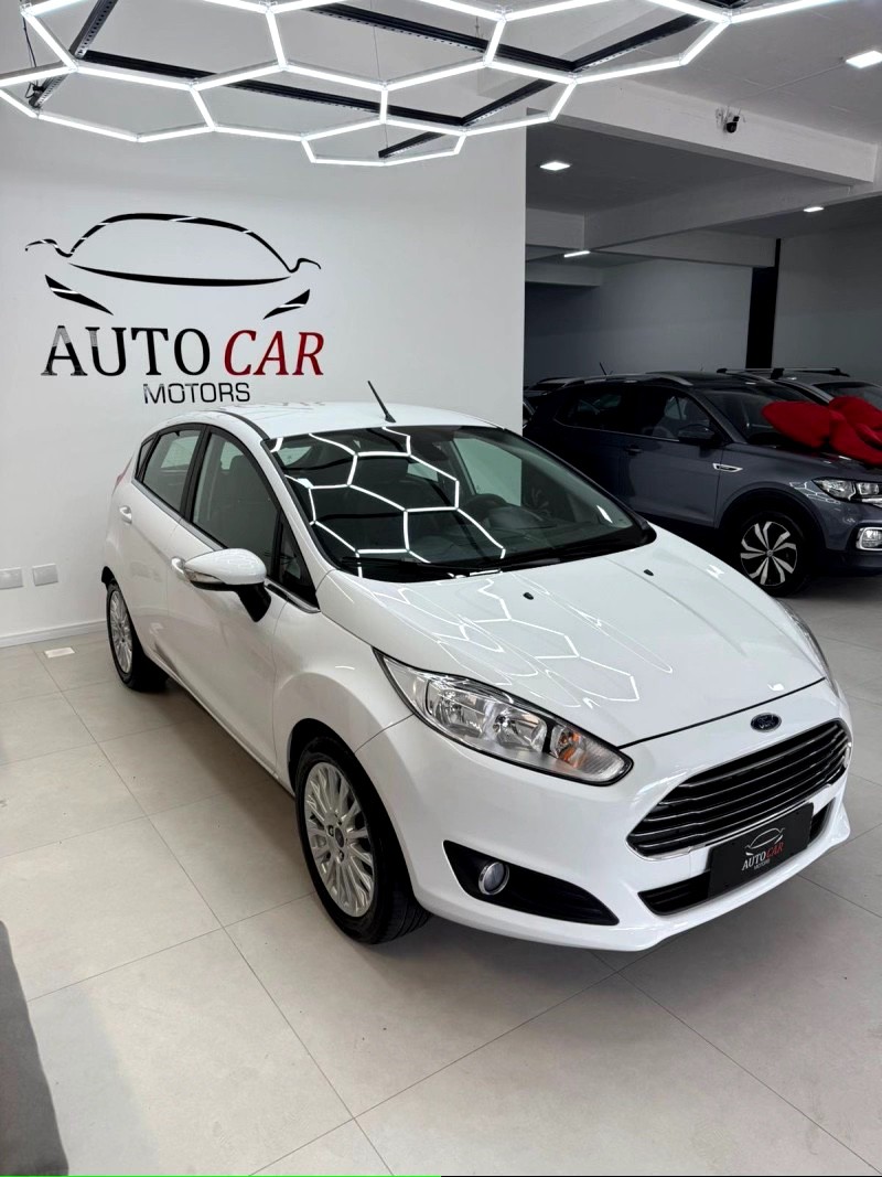 FIESTA 1.6 TITANIUM PLUS HATCH 16V FLEX 4P AUTOMÁTICO - 2016 - CAXIAS DO SUL