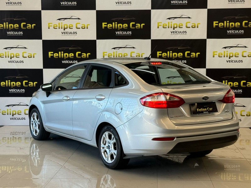 FIESTA 1.6 SE SEDAN 16V FLEX 4P AUTO - 2015 - CAXIAS DO SUL