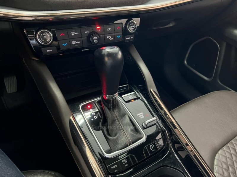 COMMANDER 2.0 OVERLAND TD380 4X4 TURBO DIESEL 4P AUTOMÁTICO - 2022 - CAXIAS DO SUL