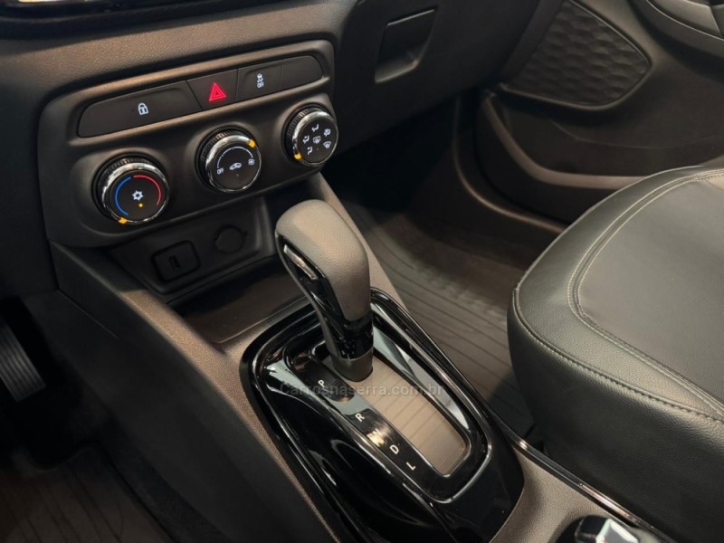 TRACKER 1.0 12V MIDNIGHT TURBO FLEX 4P AUTOMÁTICO  - 2024 - VERANóPOLIS