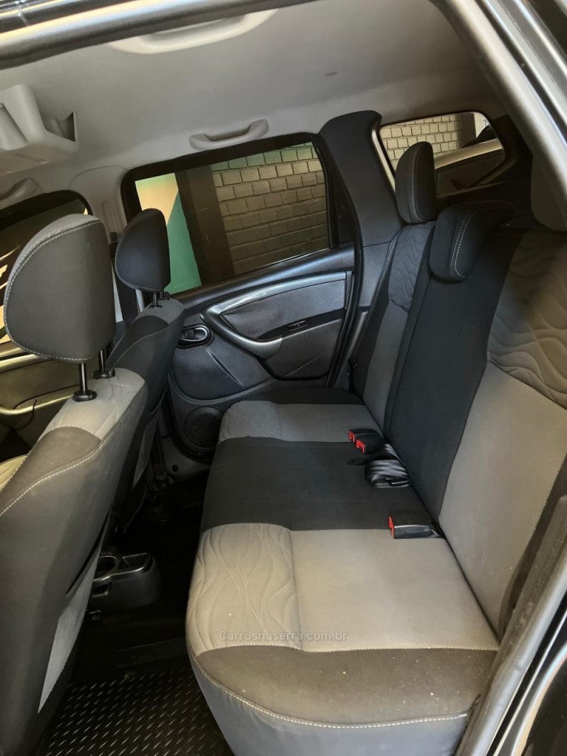 DUSTER 1.6 4X2 16V FLEX 4P MANUAL - 2013 - NOVO HAMBURGO