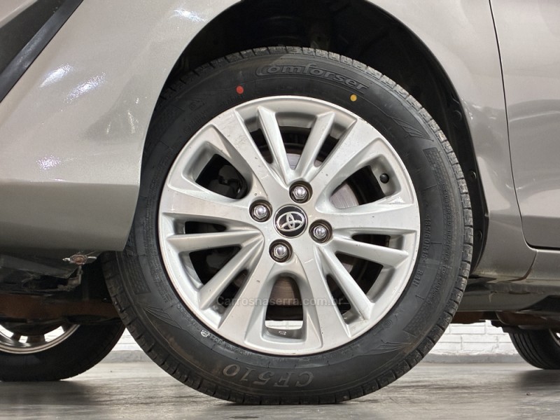 YARIS 1.5 16V FLEX SEDAN XL MANUAL5 - 2019 - VENâNCIO AIRES