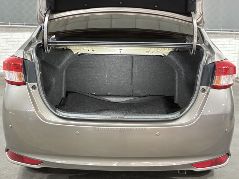 YARIS 1.5 16V FLEX SEDAN XL MANUAL5 - 2019 - VENâNCIO AIRES