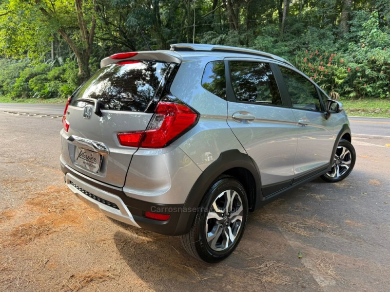 WRV 1.5 16V FLEXONE EX CVT - 2018 - DOIS IRMãOS