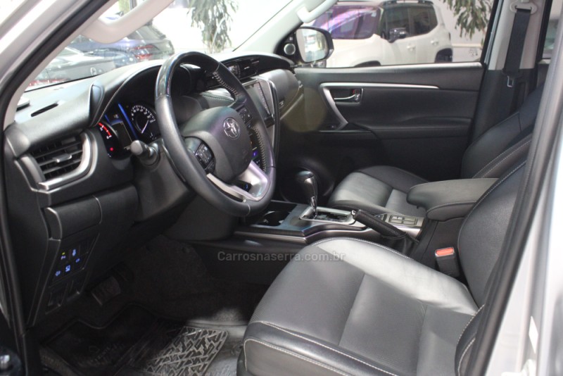 HILUX SW4 2.8 SRX 4X4 16V TURBO INTERCOOLER DIESEL 4P AUTOMÁTICO - 2023 - CAXIAS DO SUL