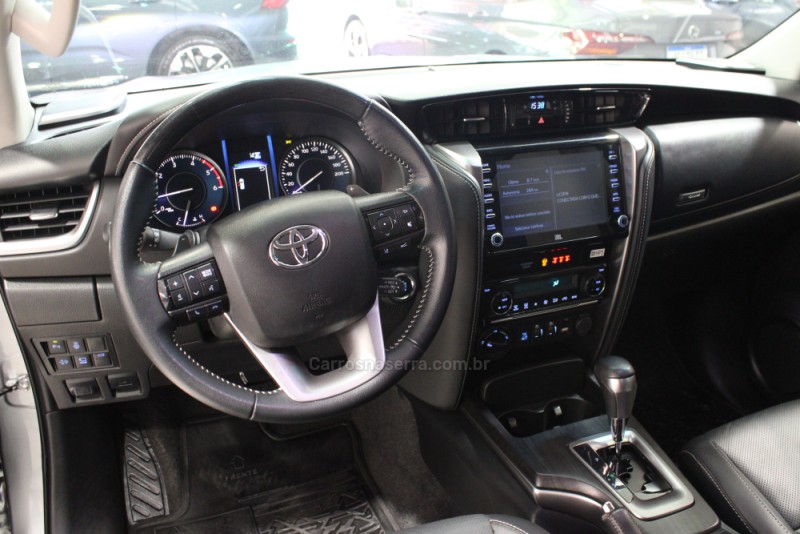 HILUX SW4 2.8 SRX 4X4 16V TURBO INTERCOOLER DIESEL 4P AUTOMÁTICO - 2023 - CAXIAS DO SUL