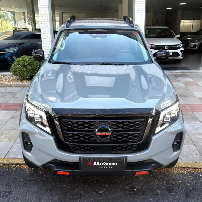 FRONTIER 2.3 PRO4X 4X4 CD BI-TURBO DIESEL 4P AUTOMÁTICO - 2023 - FLORES DA CUNHA