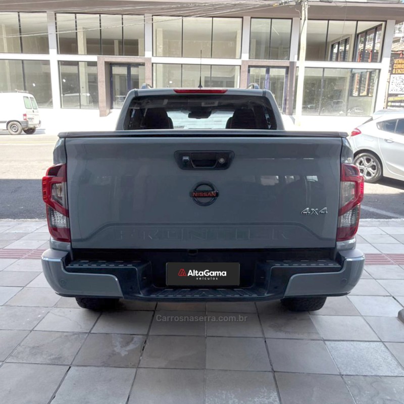 FRONTIER 2.3 PRO4X 4X4 CD BI-TURBO DIESEL 4P AUTOMÁTICO - 2023 - FLORES DA CUNHA