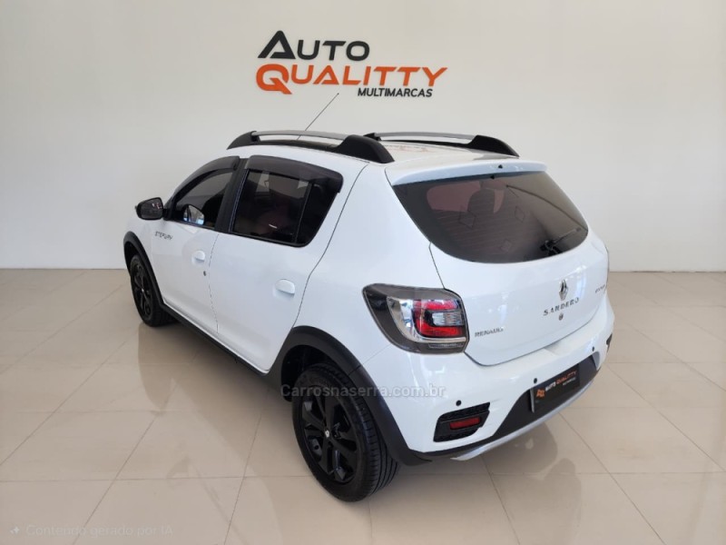 SANDERO 1.6 STEPWAY 16V DYNAMIQUE FLEX 4P MANUAL - 2020 - CAXIAS DO SUL