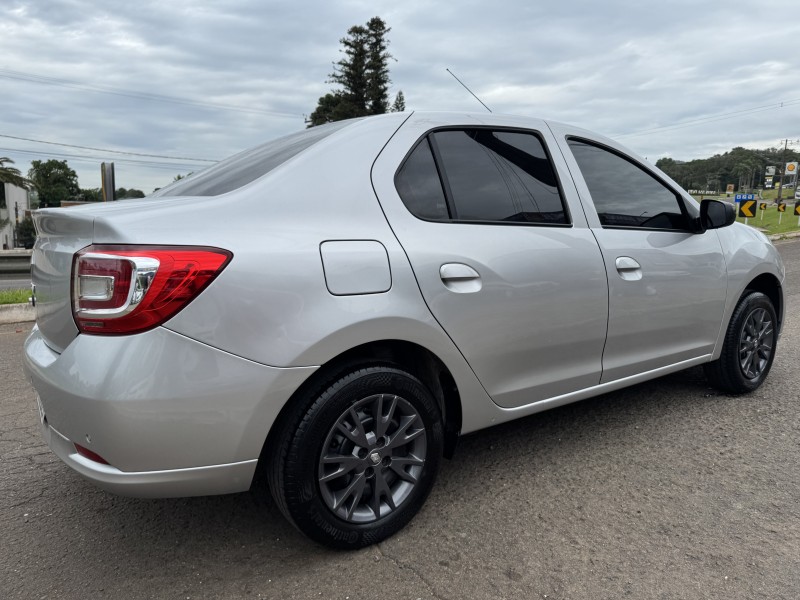 LOGAN 1.6 ZEN 16V FLEX 4P MANUAL - 2022 - DOIS IRMãOS