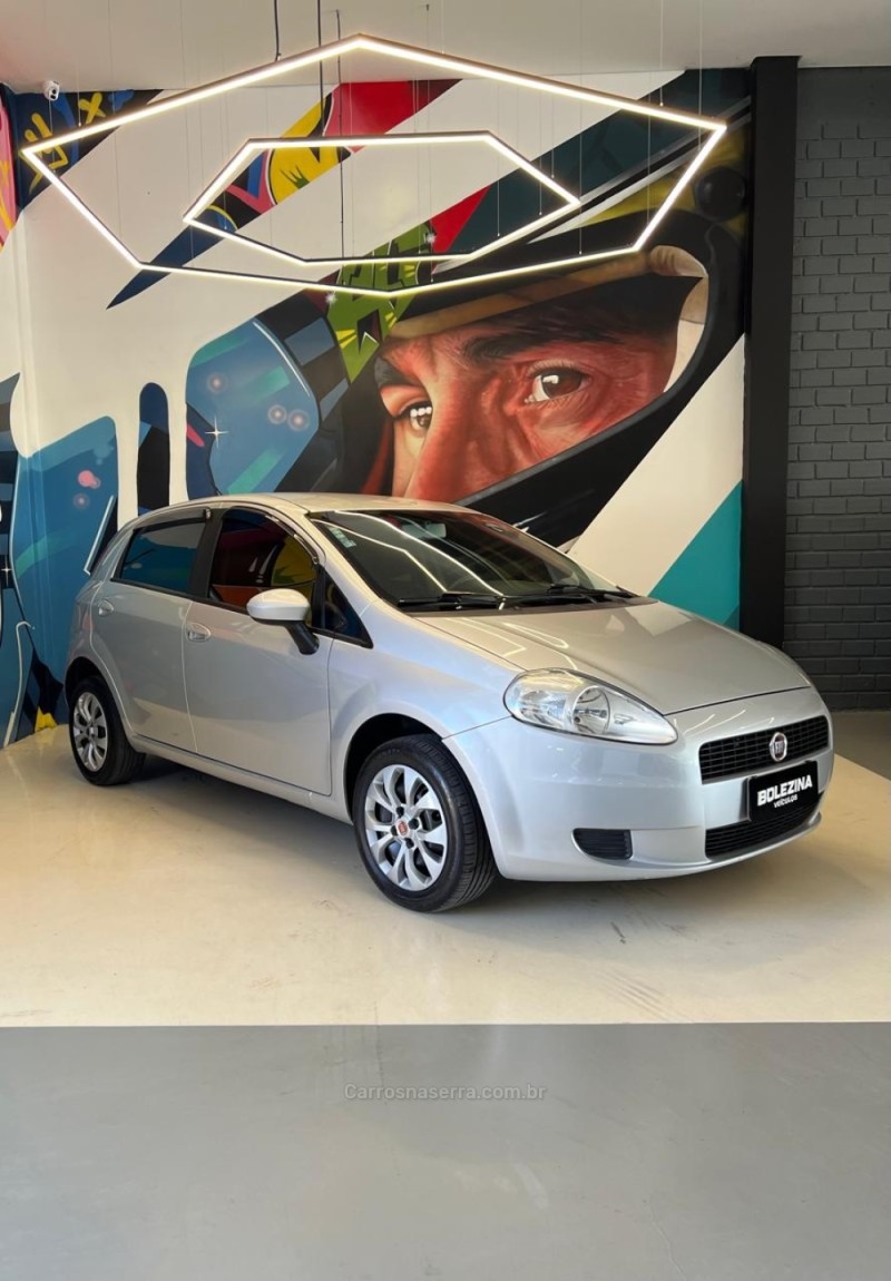 PUNTO 1.4 ATTRACTIVE 8V FLEX 4P MANUAL - 2011 - NOVO HAMBURGO