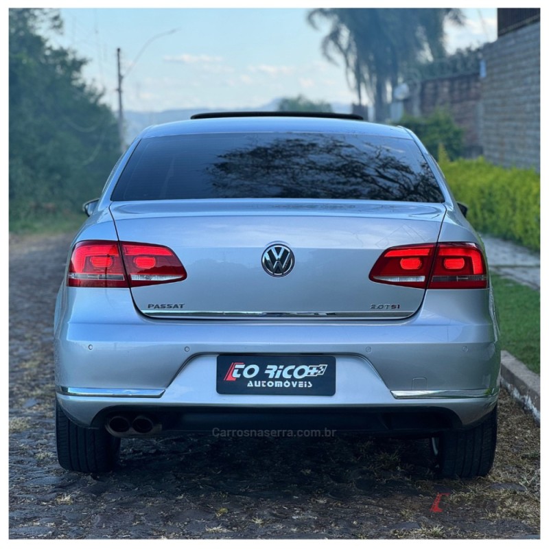 PASSAT 2.0 TSI 16V GASOLINA 4P AUTOMATIZADO - 2012 - CAMPO BOM