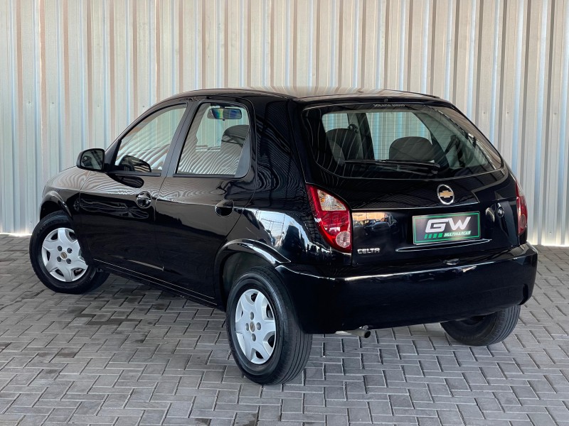 CELTA 1.0 MPFI LIFE 8V FLEX 4P MANUAL - 2009 - CAXIAS DO SUL