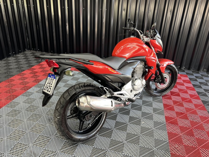 CB 300R ABS - 2010 - CAXIAS DO SUL