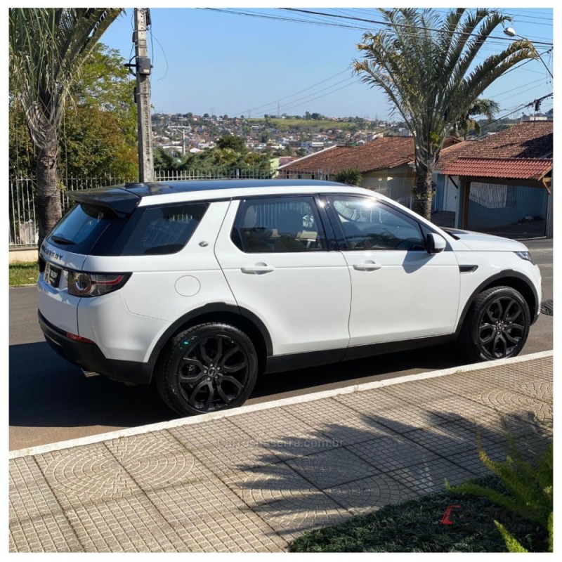 DISCOVERY SPORT 2.0 16V SI4 TURBO GASOLINA SE 4P AUTOMÁTICO - 2016 - CAMPO BOM