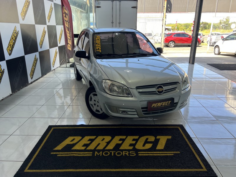 CELTA 1.0 MPFI SPIRIT 8V FLEX 4P MANUAL - 2010 - PORTãO