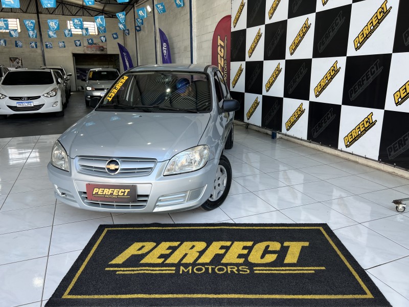 CELTA 1.0 MPFI SPIRIT 8V FLEX 4P MANUAL - 2010 - PORTãO