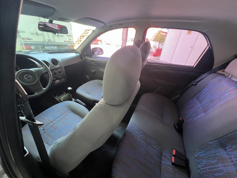 CELTA 1.0 MPFI SPIRIT 8V FLEX 4P MANUAL - 2010 - PORTãO