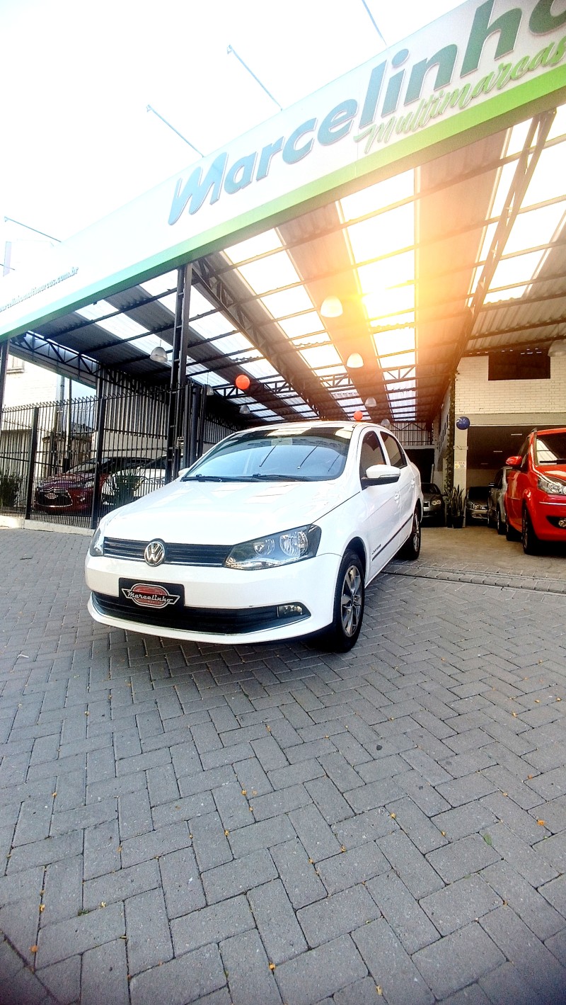 VOYAGE 1.6 MI COMFORTLINE 8V FLEX 4P MANUAL - 2013 - CAXIAS DO SUL