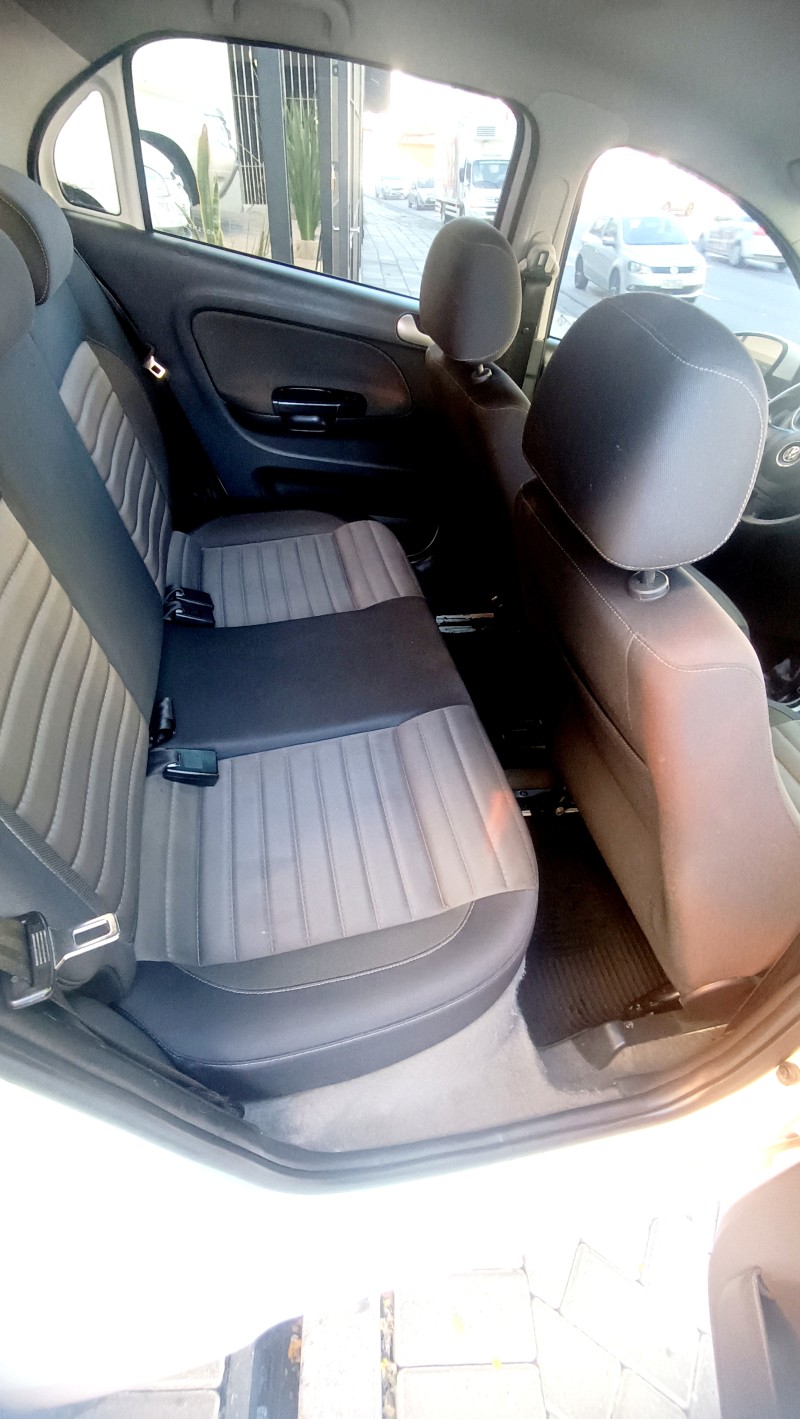 VOYAGE 1.6 MI COMFORTLINE 8V FLEX 4P MANUAL - 2013 - CAXIAS DO SUL