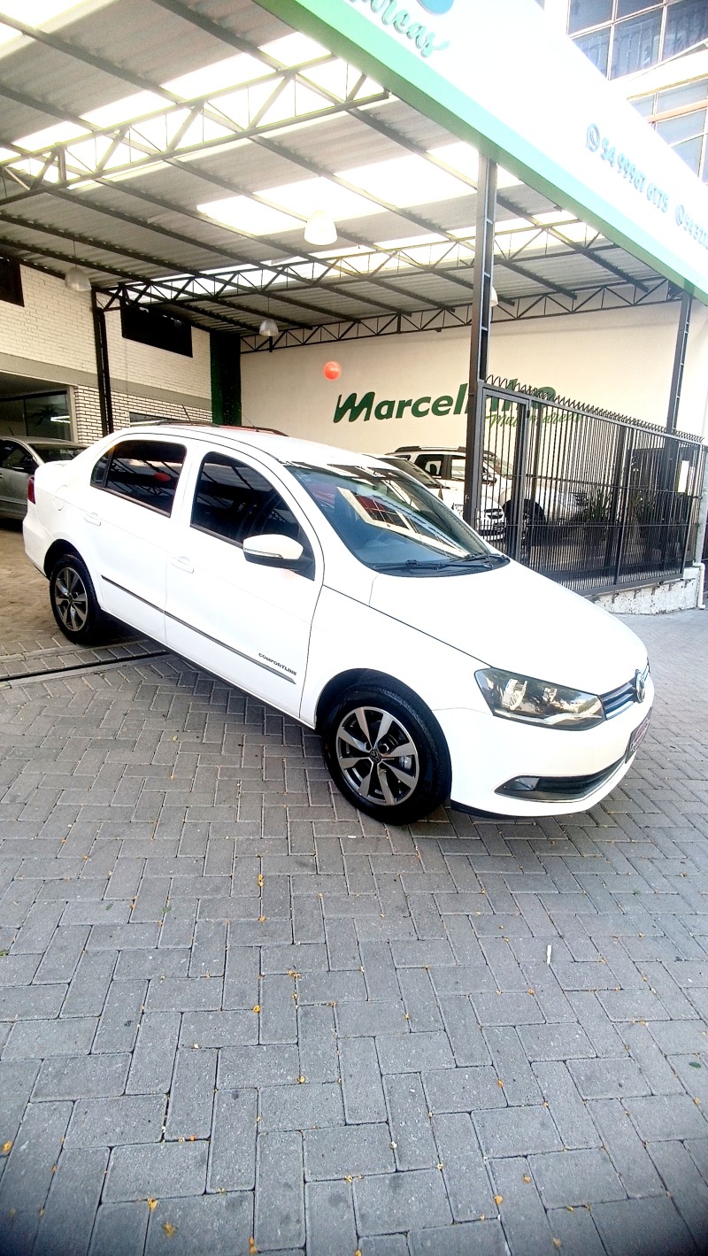 VOYAGE 1.6 MI COMFORTLINE 8V FLEX 4P MANUAL - 2013 - CAXIAS DO SUL