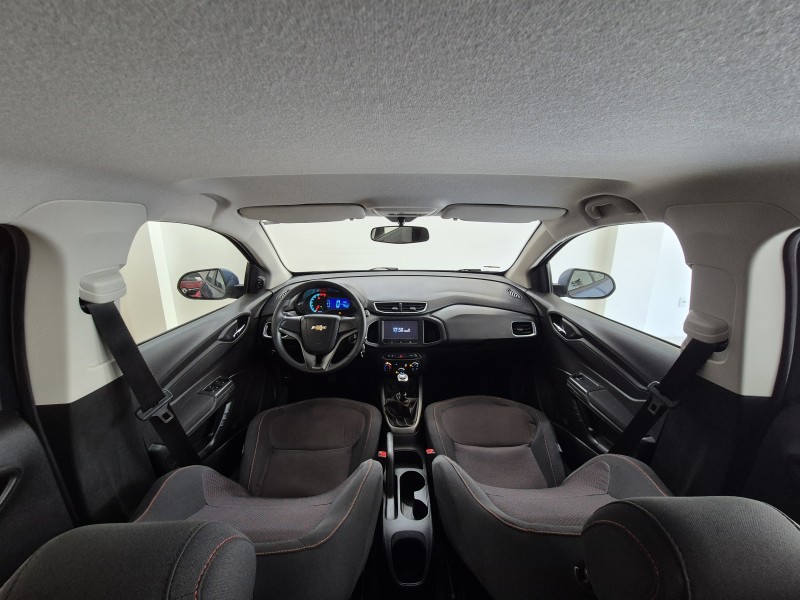 ONIX 1.4 MPFI LTZ 8V FLEX 4P MANUAL - 2015 - BENTO GONçALVES