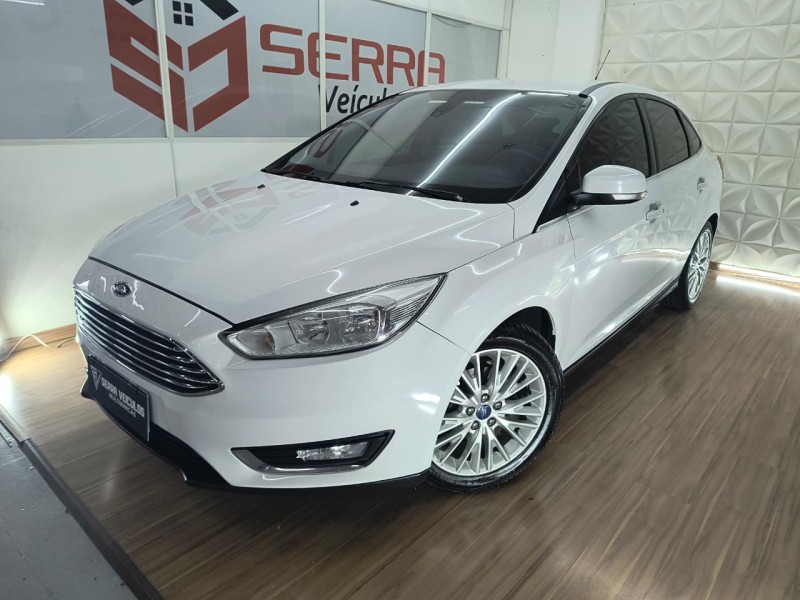 focus 2.0 titanium fastback 16v flex 4p automatico 2016 caxias do sul