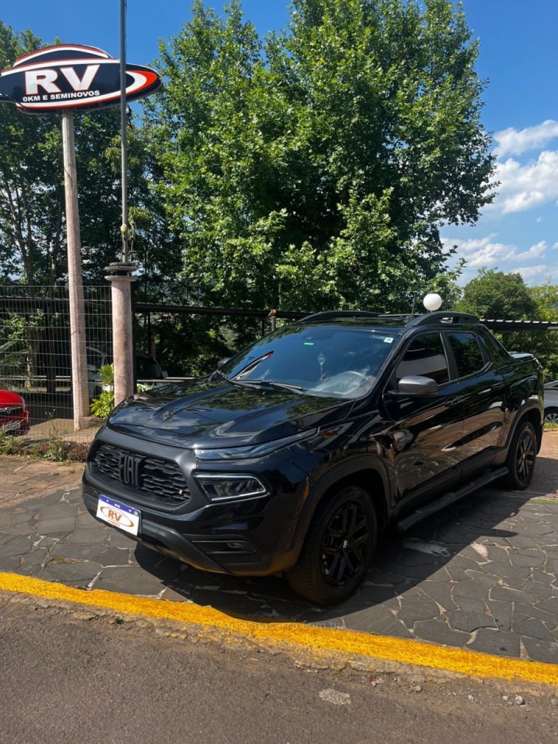 toro 2.0 16v ultra 4x4 at9 diesel 4p automatico 2022 carlos barbosa