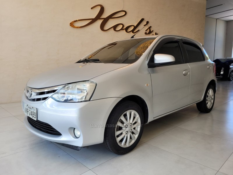 ETIOS 1.5 XLS 16V FLEX 4P MANUAL - 2014 - CANELA