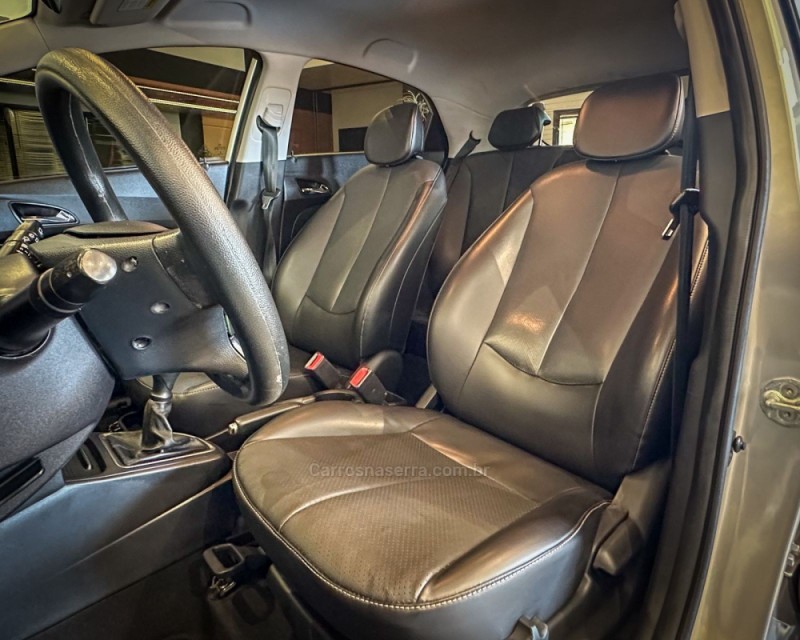 HB20 1.0 SPICY 12V FLEX 4P MANUAL - 2015 - GARIBALDI