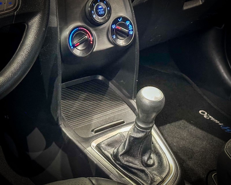 HB20 1.0 SPICY 12V FLEX 4P MANUAL - 2015 - GARIBALDI