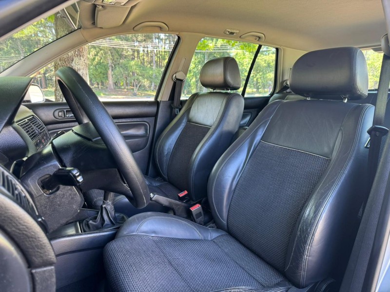 GOLF 1.6 MI SPORTLINE 8V FLEX 4P MANUAL - 2010 - BENTO GONçALVES