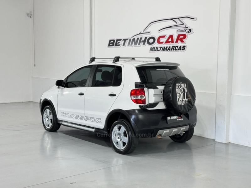 CROSSFOX 1.6 MI FLEX 8V 4P MANUAL - 2007 - ESTâNCIA VELHA