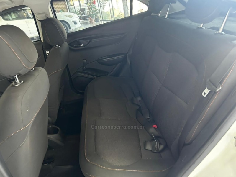 ONIX 1.0 MPFI LT 8V FLEX 4P MANUAL - 2013 - CAXIAS DO SUL