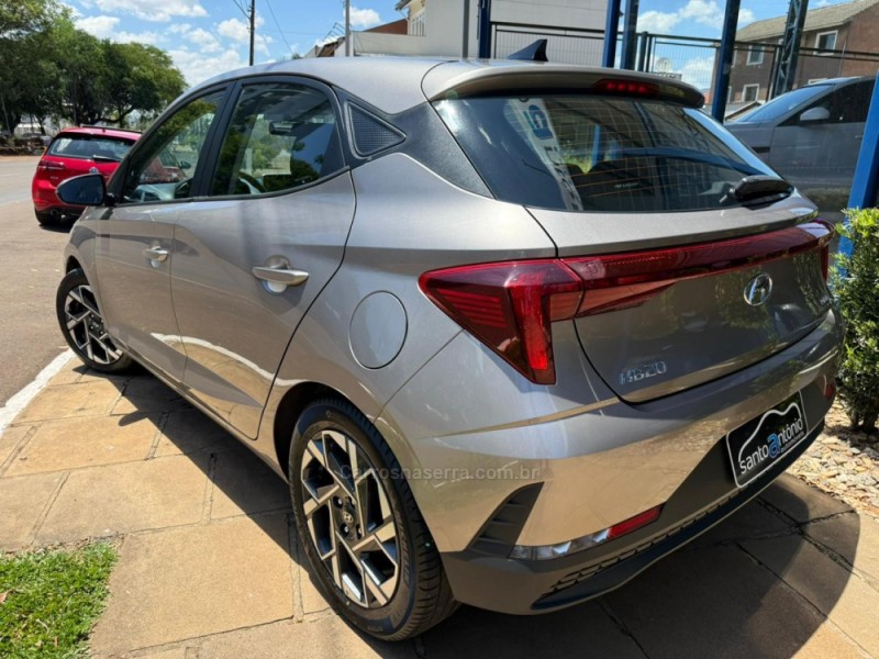 HB20 1.0 COMFORT PLUS 12V TURBO FLEX 4P MANUAL - 2024 - LAGOA VERMELHA