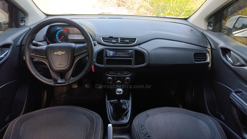 ONIX 1.4 MPFI LT 8V FLEX 4P MANUAL - 2014 - CAXIAS DO SUL