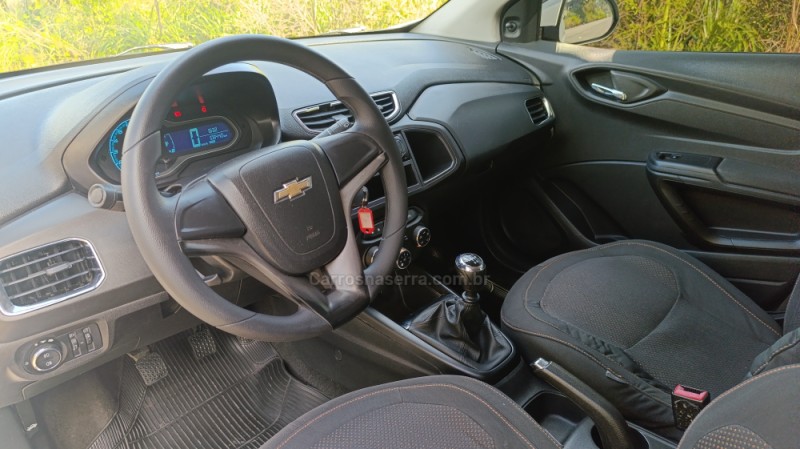 ONIX 1.4 MPFI LT 8V FLEX 4P MANUAL - 2014 - CAXIAS DO SUL