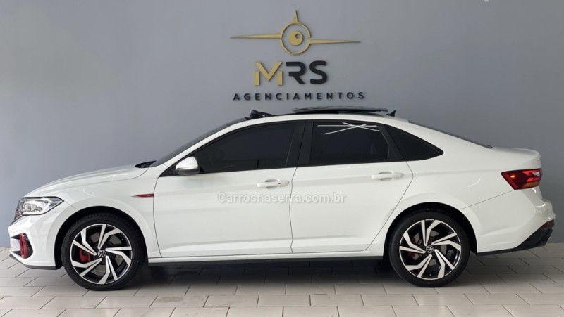 JETTA 2.0 16V TSI GLI 350 GASOLINA 4P AUTOMÁTICO - 2023 - CAXIAS DO SUL