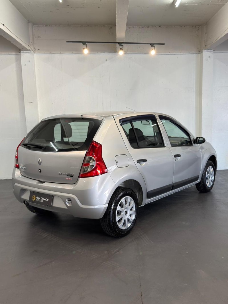 SANDERO 1.0 EXPRESSION 16V FLEX 4P MANUAL - 2009 - CAXIAS DO SUL