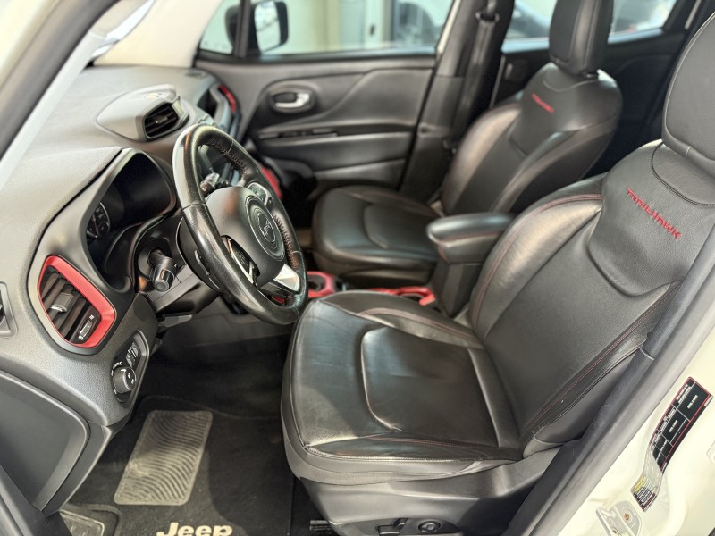 RENEGADE 2.0 16V TURBO DIESEL TRAILHAWK 4P 4X4 AUTOMÁTICO - 2016 - CAXIAS DO SUL