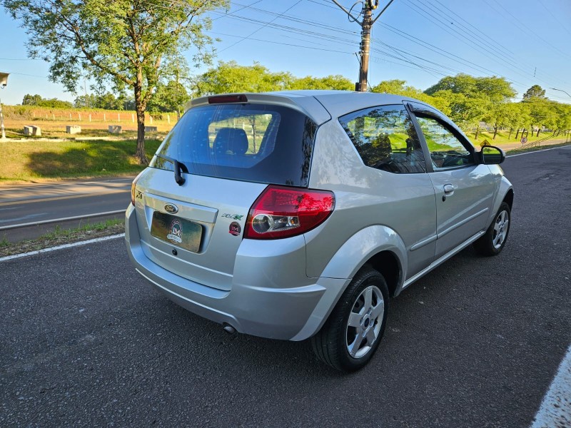 KA 1.0 MPI 8V FLEX 2P MANUAL - 2009 - VENâNCIO AIRES