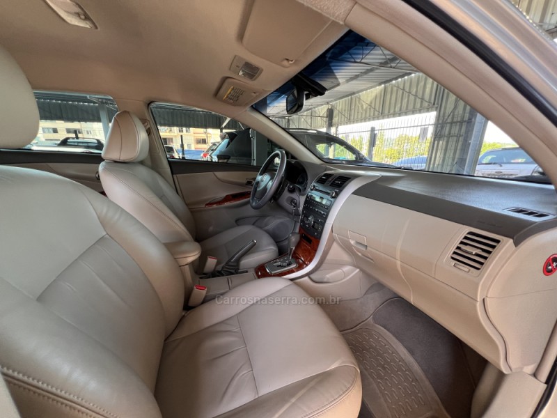 COROLLA 2.0 ALTIS 16V FLEX 4P AUTOMÁTICO - 2011 - BOM PRINCíPIO