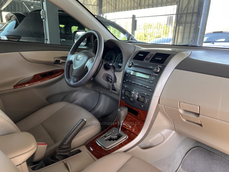 COROLLA 2.0 ALTIS 16V FLEX 4P AUTOMÁTICO - 2011 - BOM PRINCíPIO