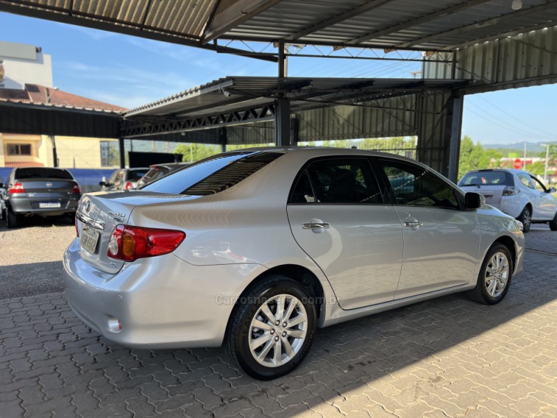 COROLLA 2.0 ALTIS 16V FLEX 4P AUTOMÁTICO - 2011 - BOM PRINCíPIO