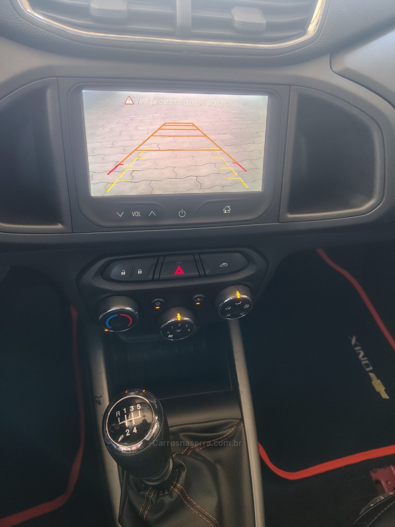 ONIX 1.4 MPFI LTZ 8V FLEX 4P MANUAL - 2015 - GUAPORé